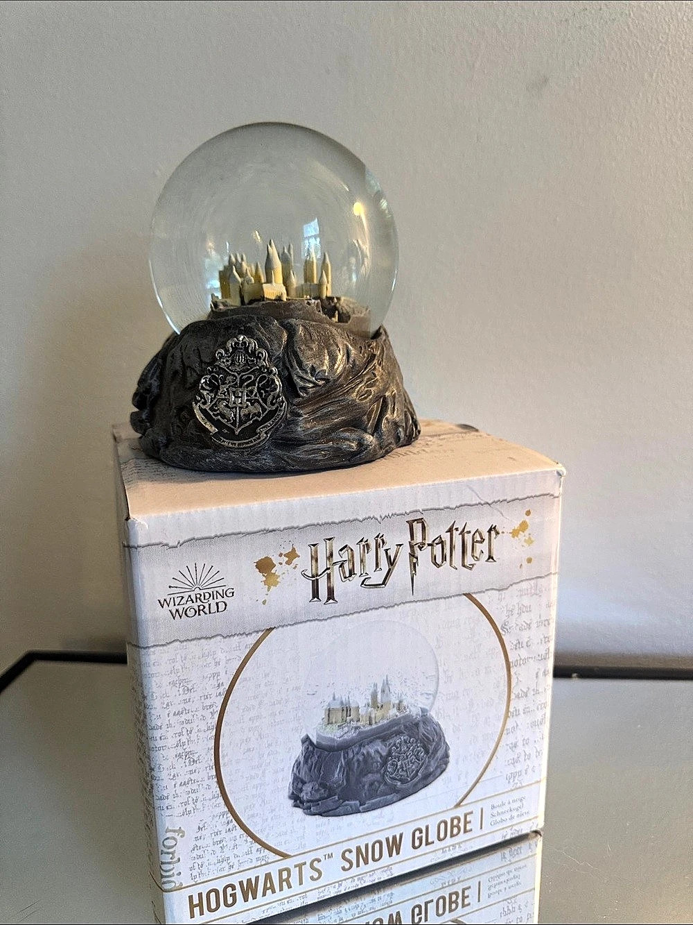 Harry Potter Hogwarts Snow Globe Hogwarts Castle Decor Like New